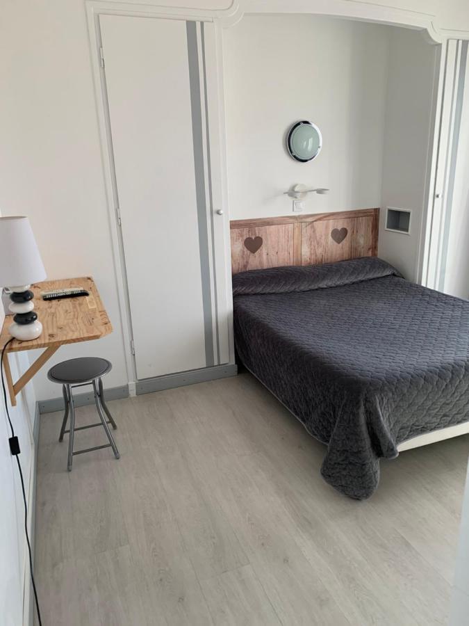 Hotel Le Canetois Dış mekan fotoğraf